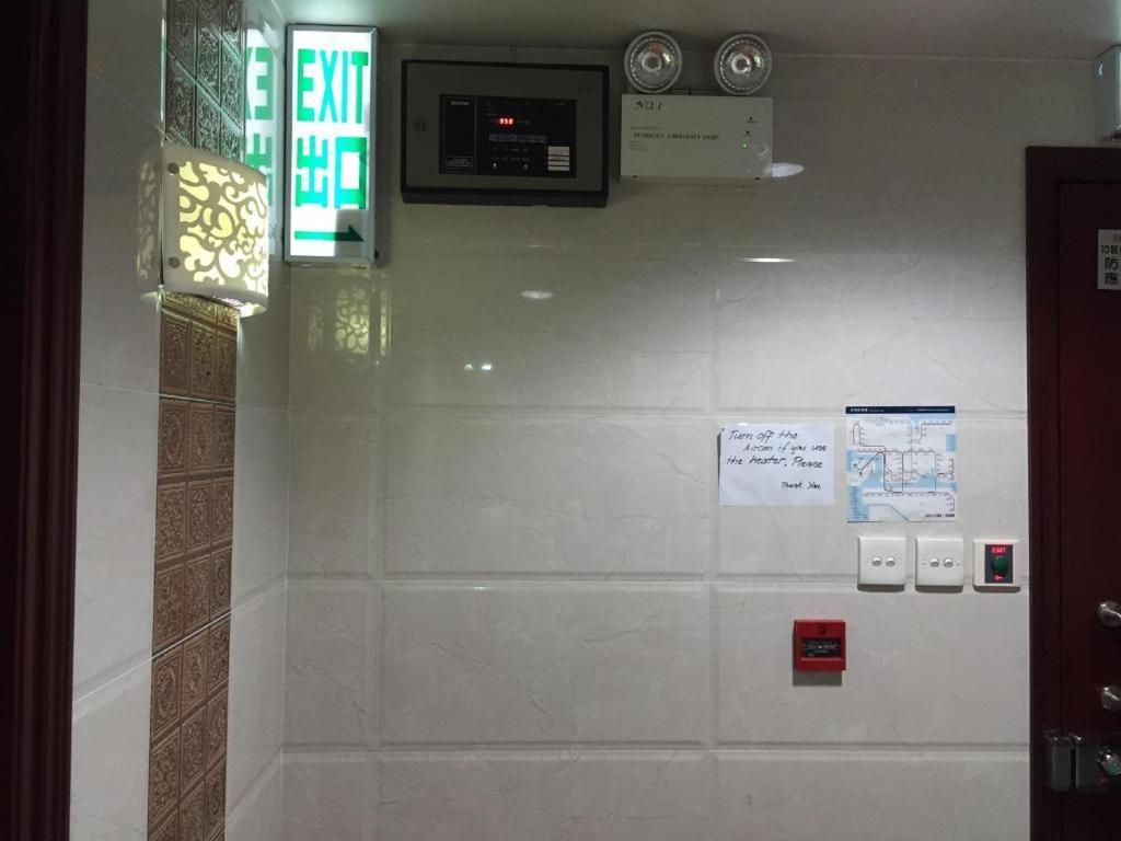 Kabayan Hostel Хонконг Екстериор снимка
