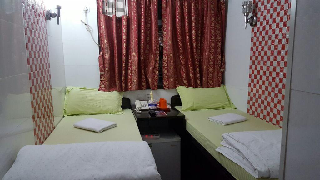 Kabayan Hostel Хонконг Екстериор снимка